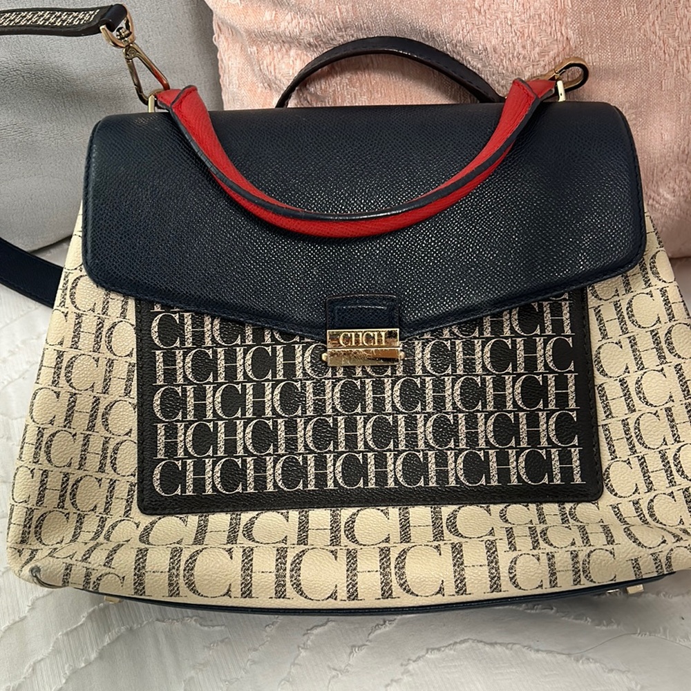USED CAROLINA HERRERA ORIGINAL HANDBAG 👛 used